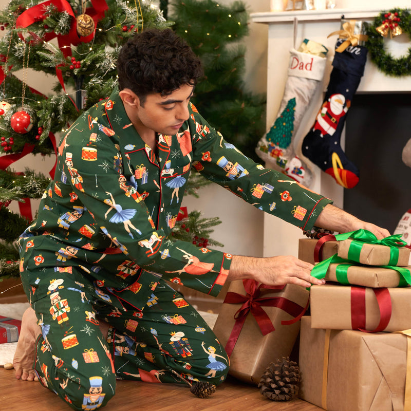 Men Nutcracker Pajama Set