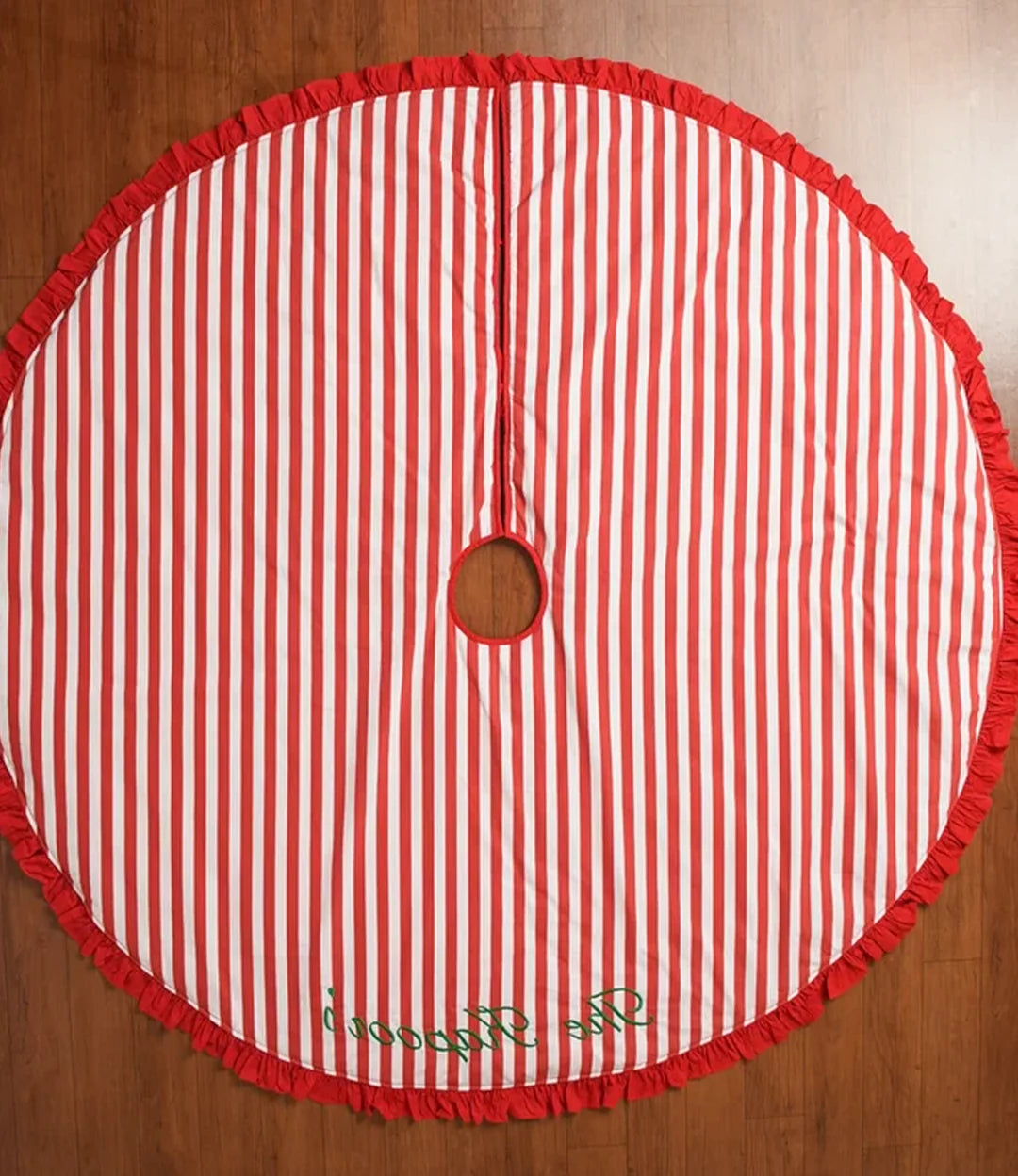 SHOP TREE SKIRTS
